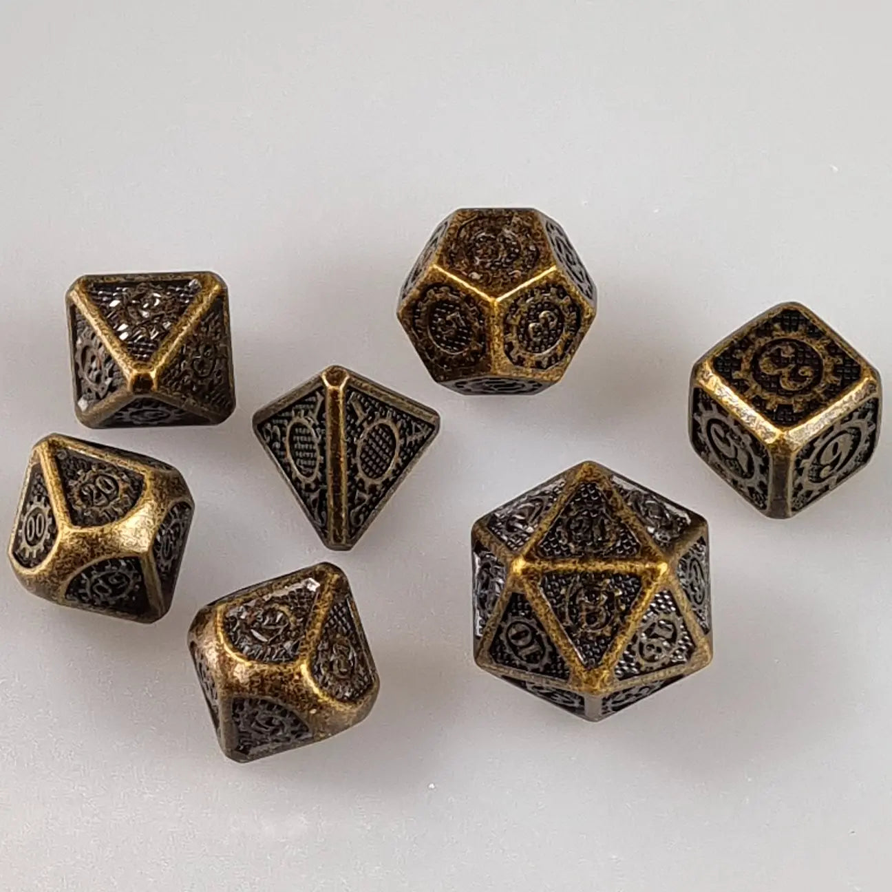 Ancient Dwarven Cogs & Gears Metal DnD Dice Set Dice Set DiceBag.co.uk