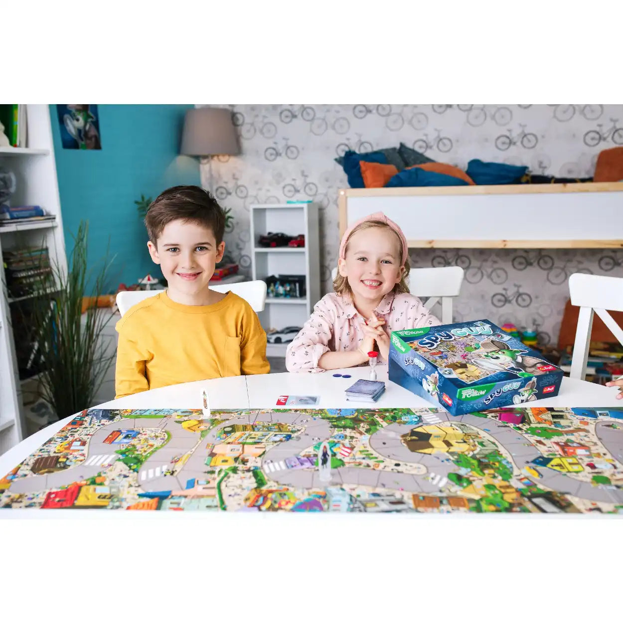 Spy Guy Kids Board Game Trefl